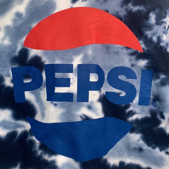 Pepsi Crop Hoodie (medium) - Picture 2 of 7
